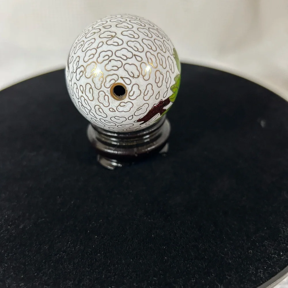 Vintage Cloisonné egg with floral theme - Picture 7 of 8